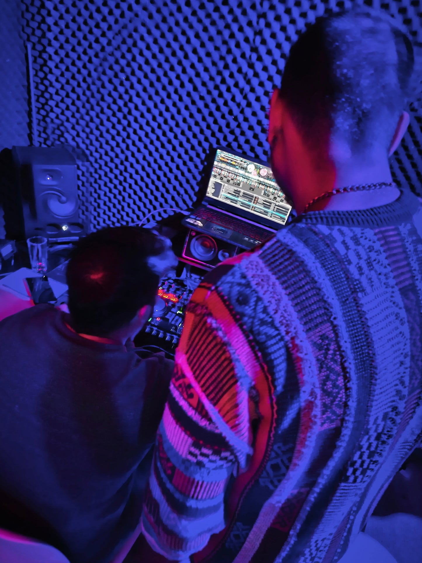 Curso de DJ Ultrabailable con KEMATI + Grabación de Audio