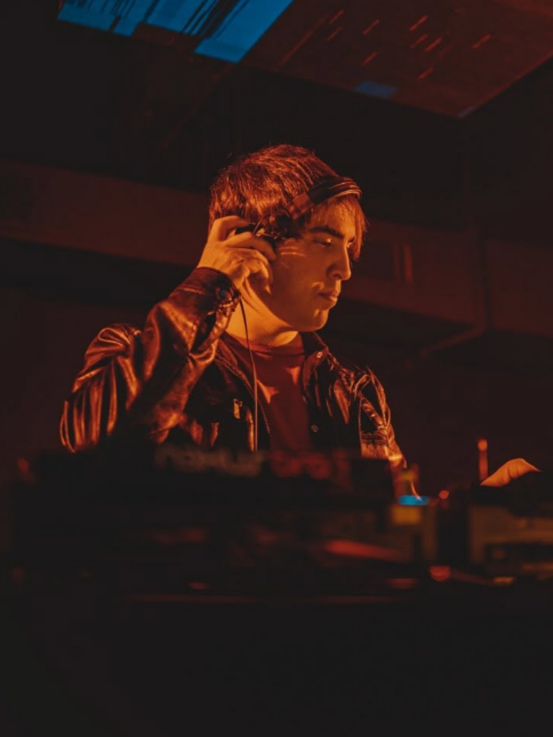 PERSONALIZADO: CLASES DE PRODUCCIÓN MUSICAL ONLINE CON BRUNO LEDESMA