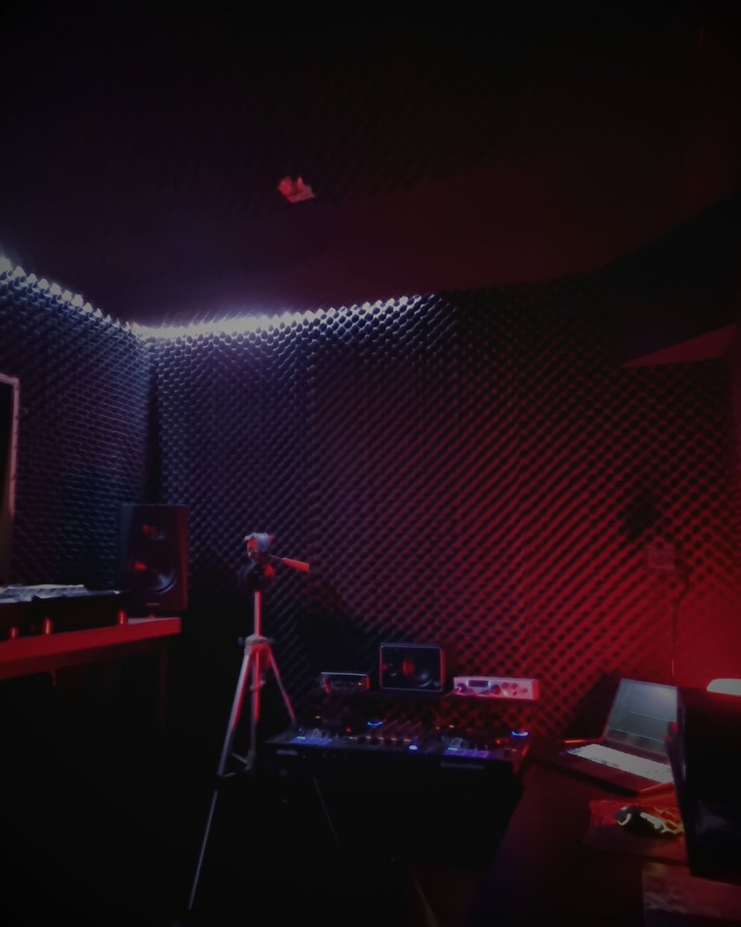 Alquiler Mensual de Cabina DJ y/o Producción Musical (1 Mes / 8 Horas)