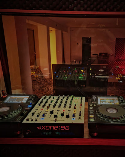 Alquiler Mensual de Cabina DJ y/o Producción Musical (1 Mes / 8 Horas)
