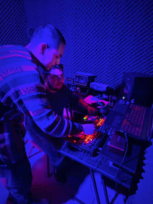 Curso de DJ Ultrabailable con KEMATI + Grabación de Audio