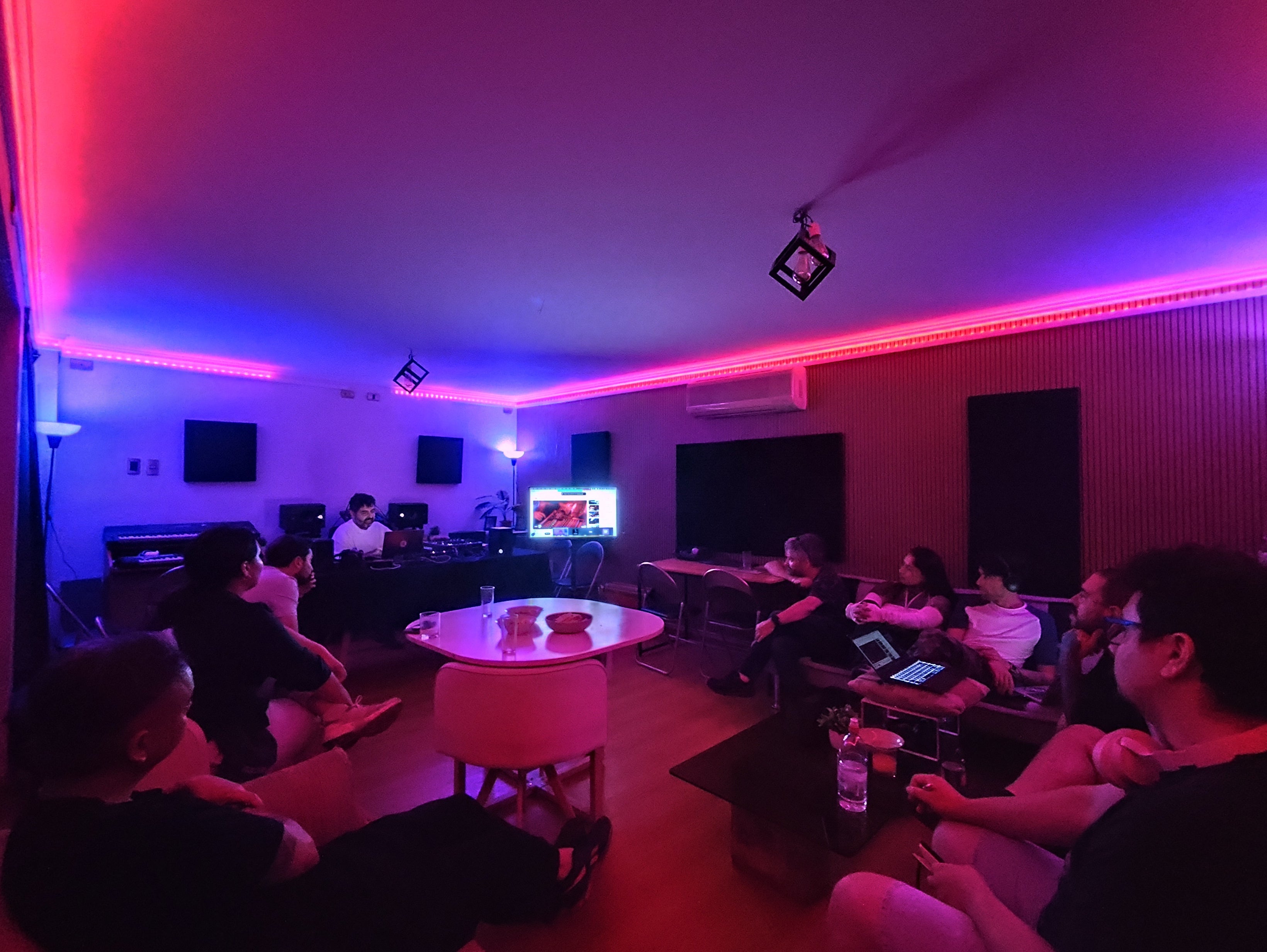 Curso DJ & Producer PRO: 3 Meses / 24 Clases - 48 Horas