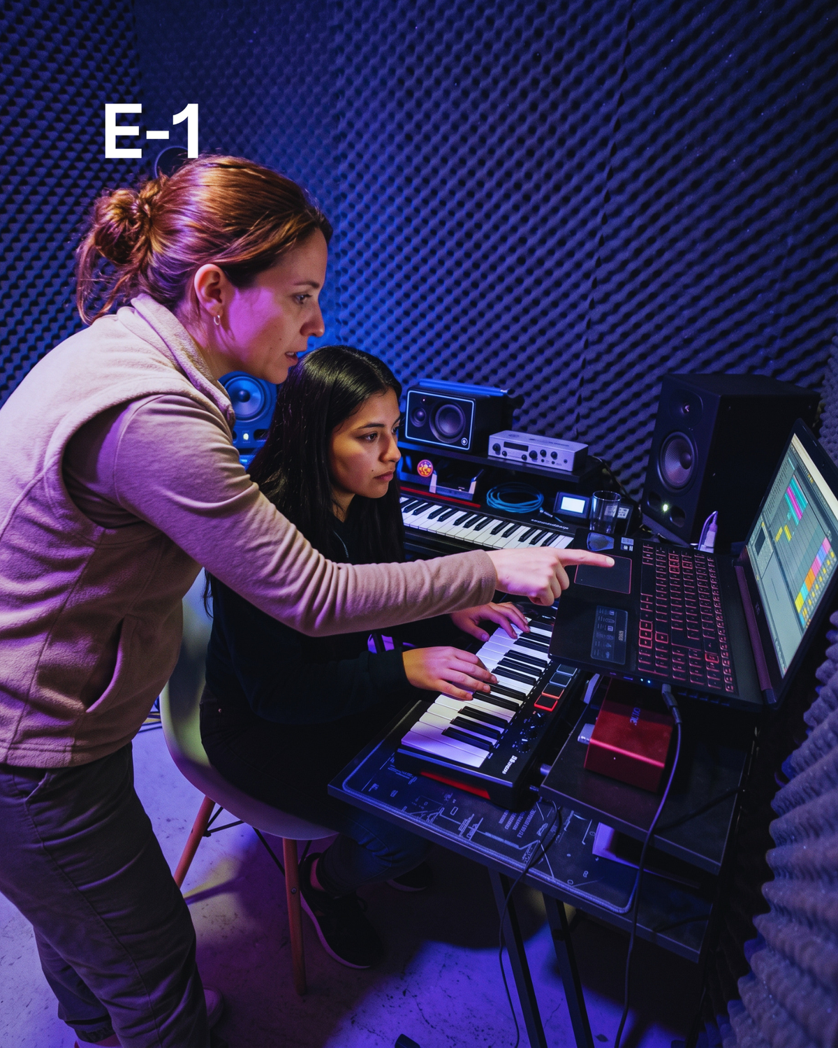 CURSO DE PRODUCCIÓN MUSICAL: MENTORÍA INDIVIDUAL PERSONALIZADA