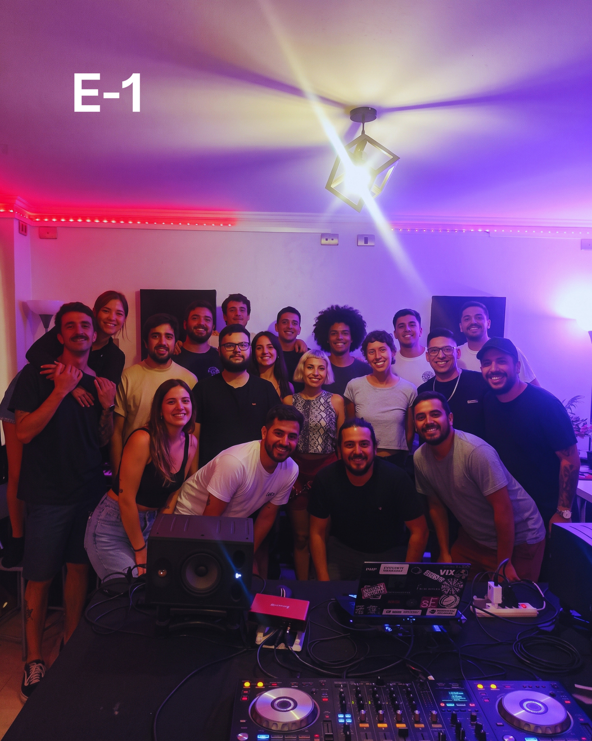FORMACIÓN EN DJ Y PRODUCCIÓN MUSICAL 2026
